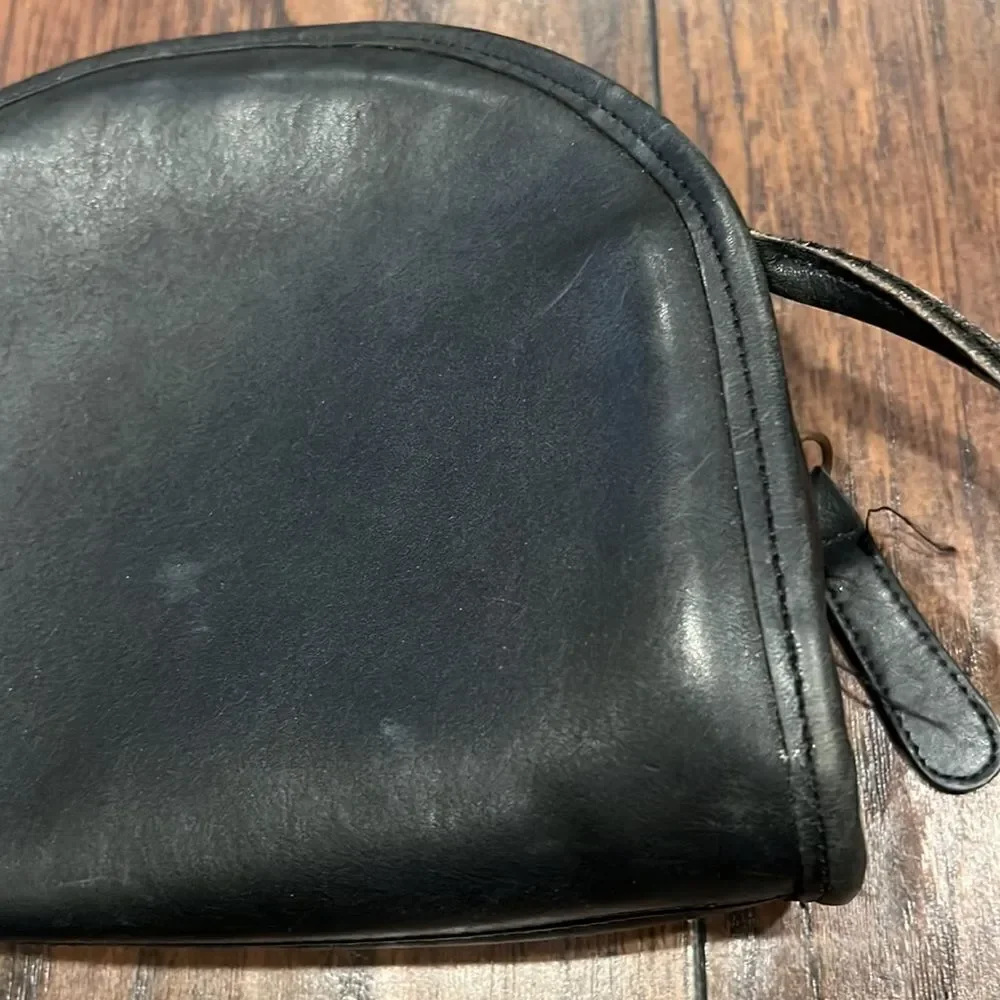 VTG Coach Shoulder Bag Half Moon Shape black full grain Leather made in USA - Picture 2 of 12